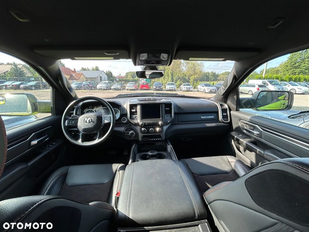 Dodge RAM 1500 5.7 4x4 - 12