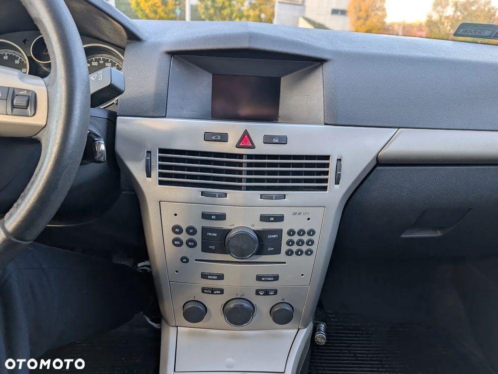 Opel Astra - 17