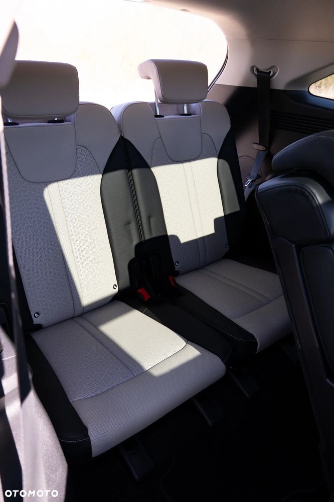 Kia Sorento 1.6 T-GDI HEV XL 4WD 7os - 29