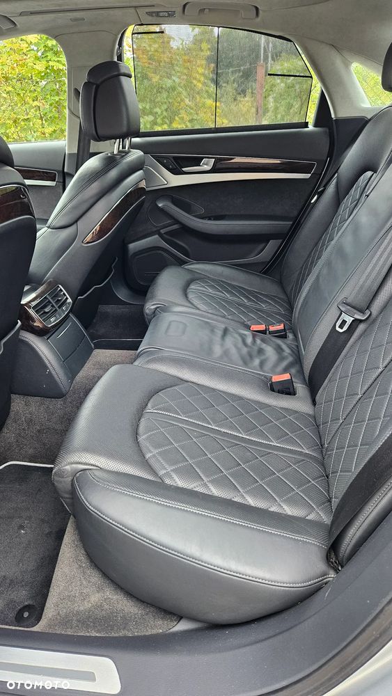 Audi A8 4.2 TDI Quattro - 15