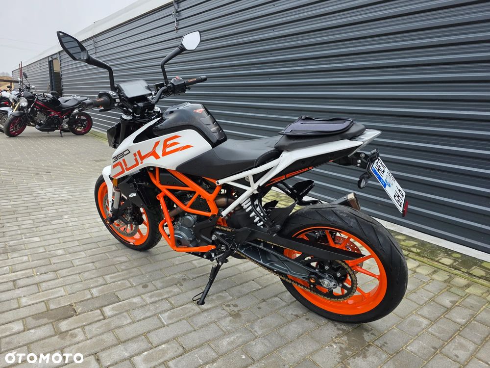 KTM Duke - 6