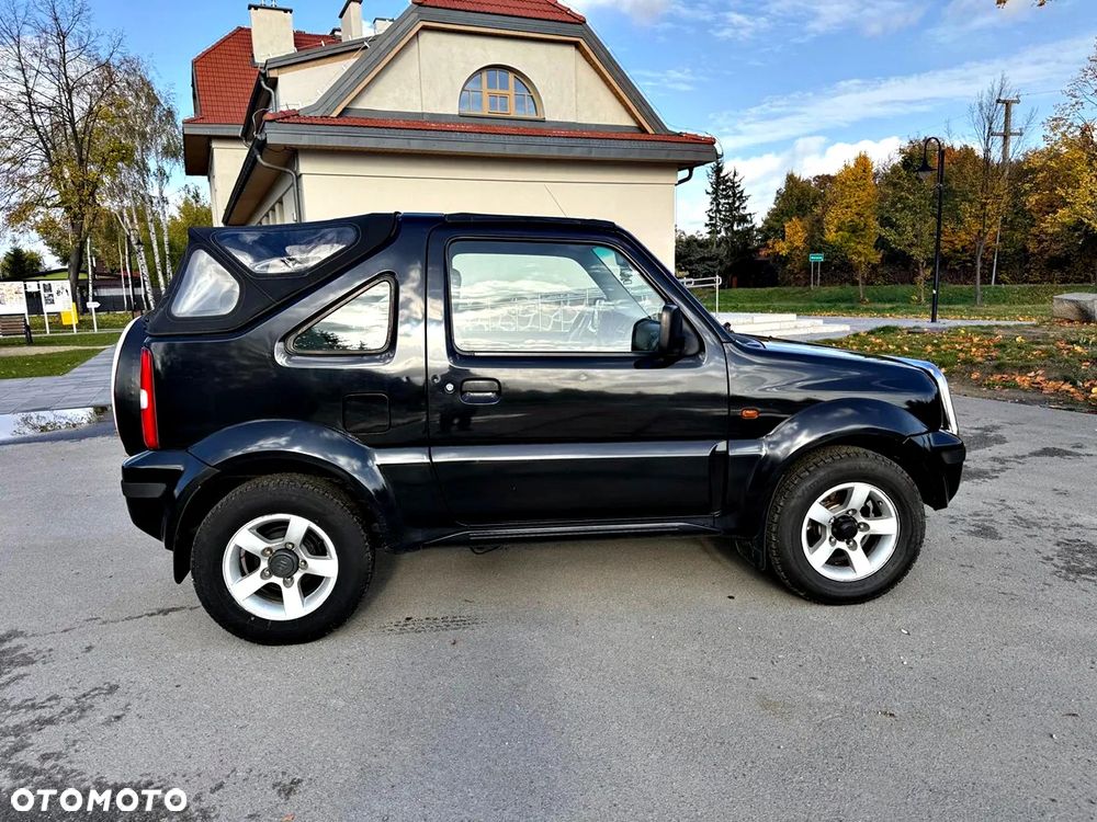 Suzuki Jimny 2000 photo 3