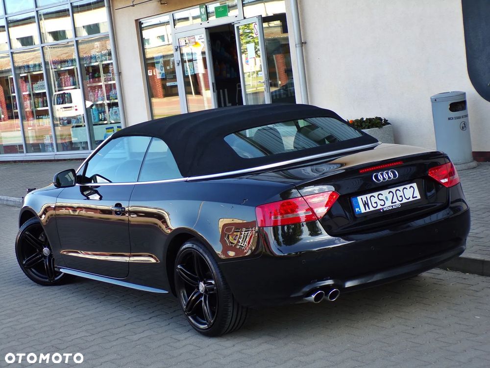 Audi A5 Cabrio - 12