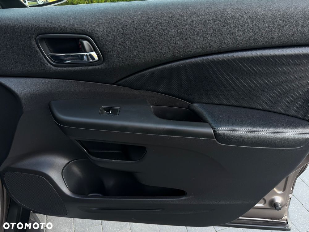 Honda CR-V 2.0i-VTEC 4WD Executive - 34