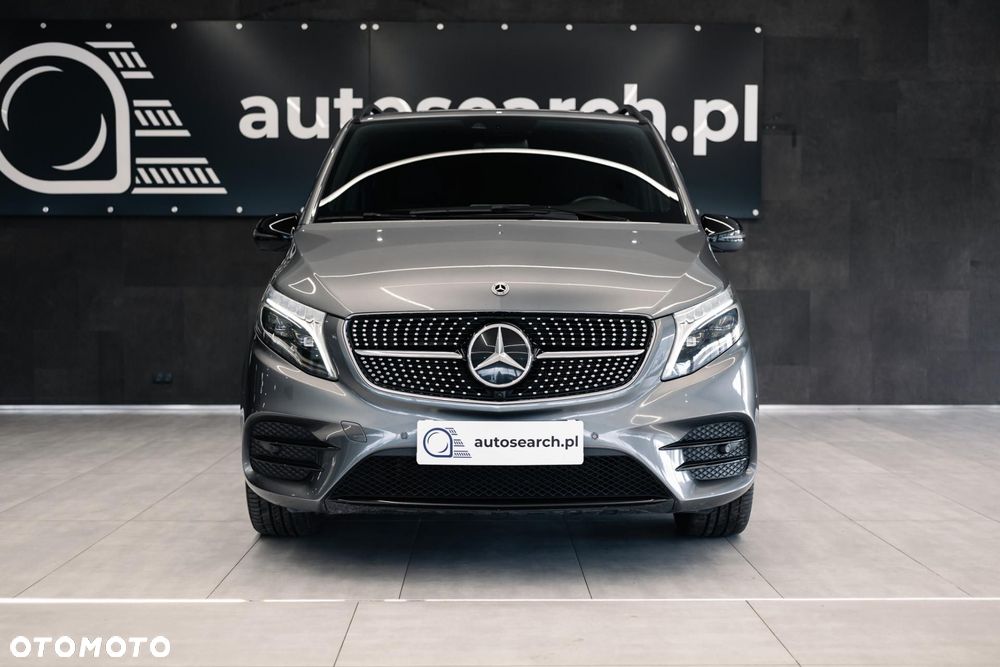 Mercedes-Benz Klasa V - 3