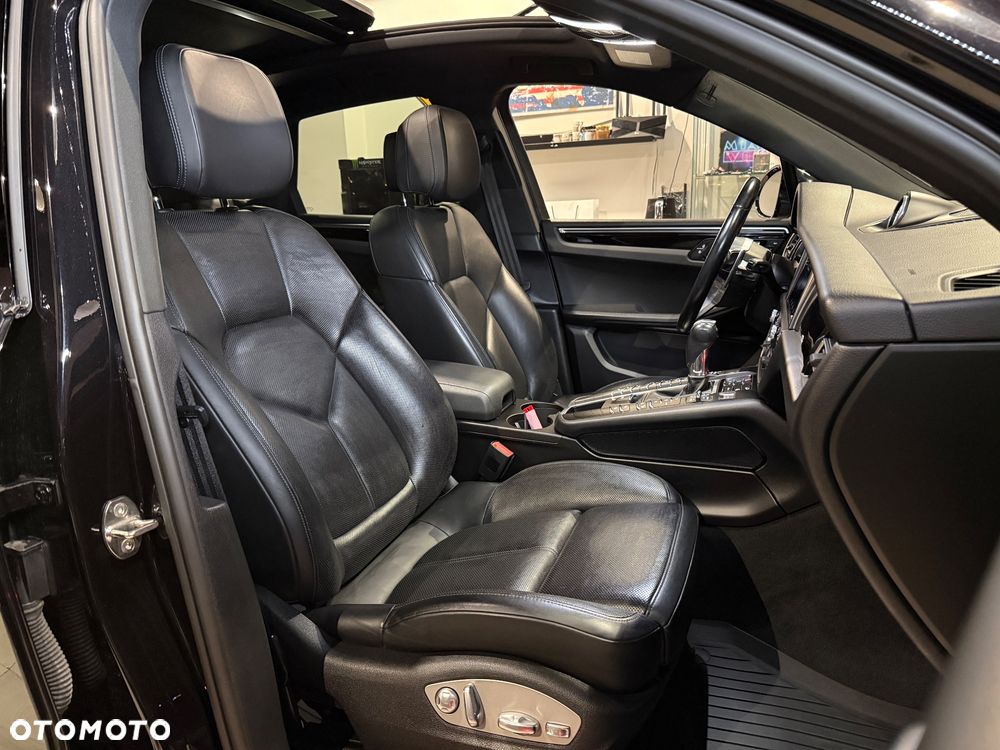 Porsche Macan S - 15