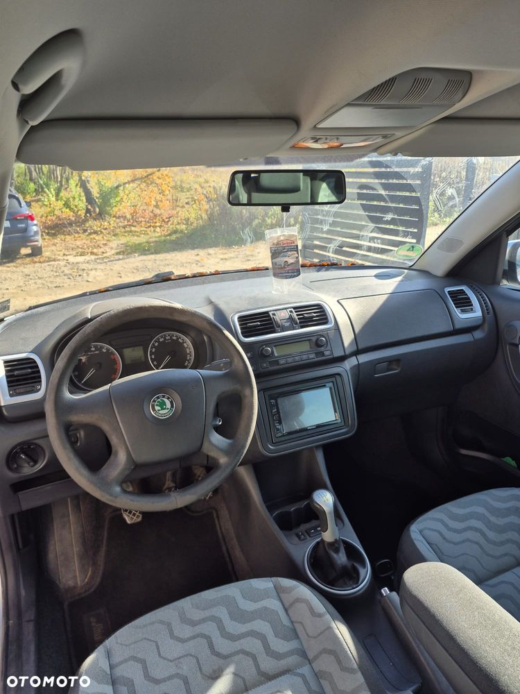 Skoda Roomster 2009 photo 5