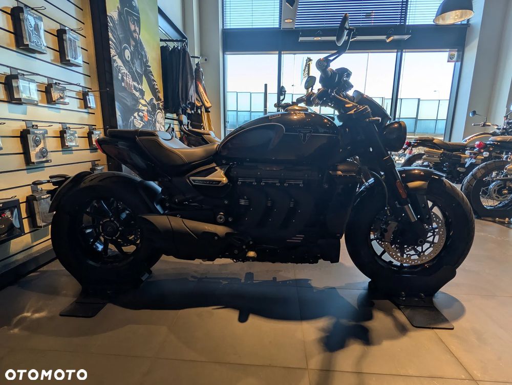 Triumph Rocket - 4
