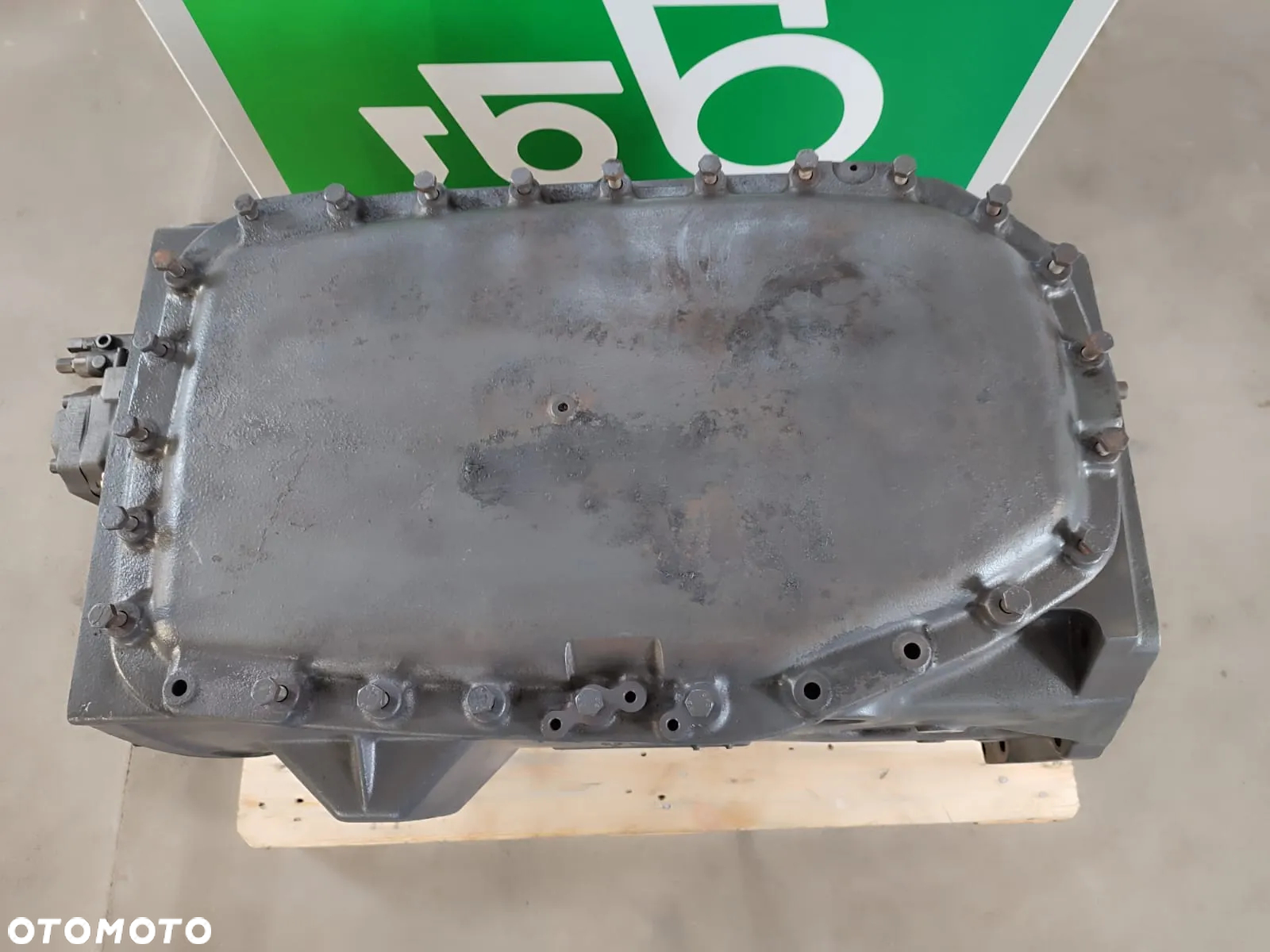 Obudowa skrzyni biegów M931100050021 FENDT 930 VARIO - 2