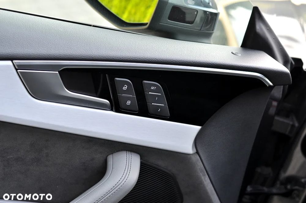 Audi A5 Sportback 40 TDI quattro S tronic S line - 34