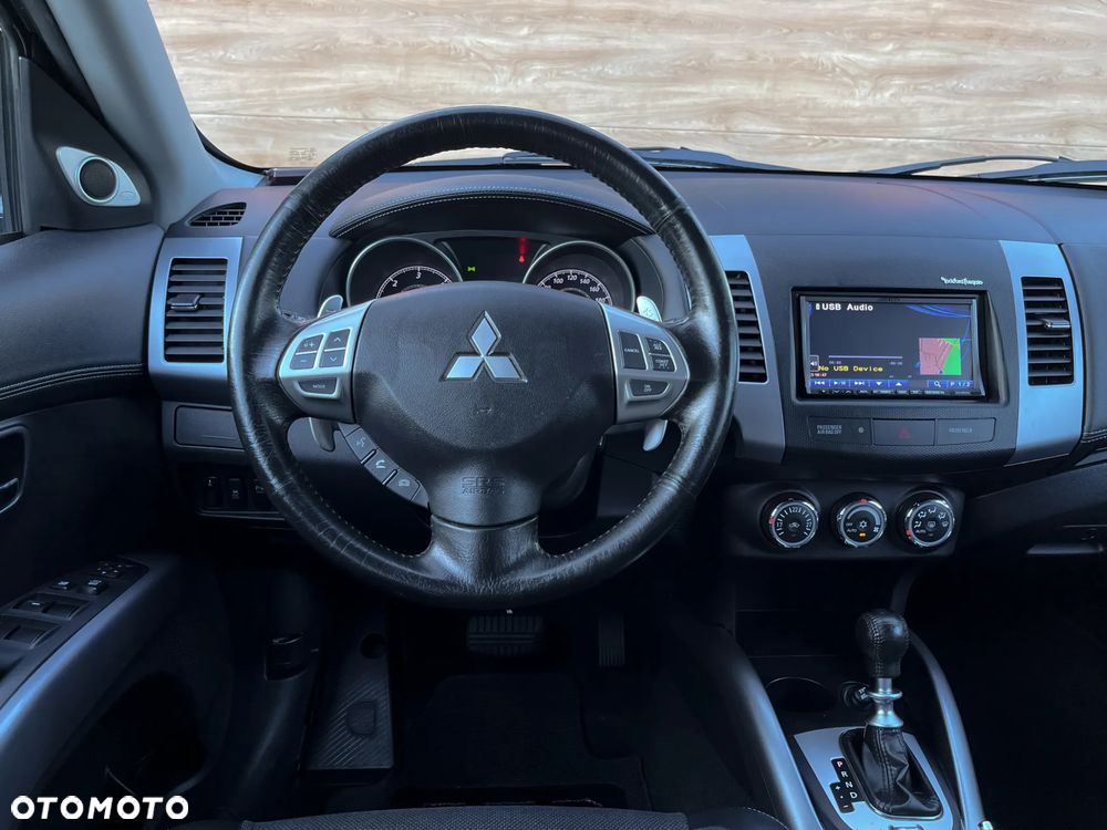 Mitsubishi Outlander 2.2 DID Intense + EU5 TC-SST - 37