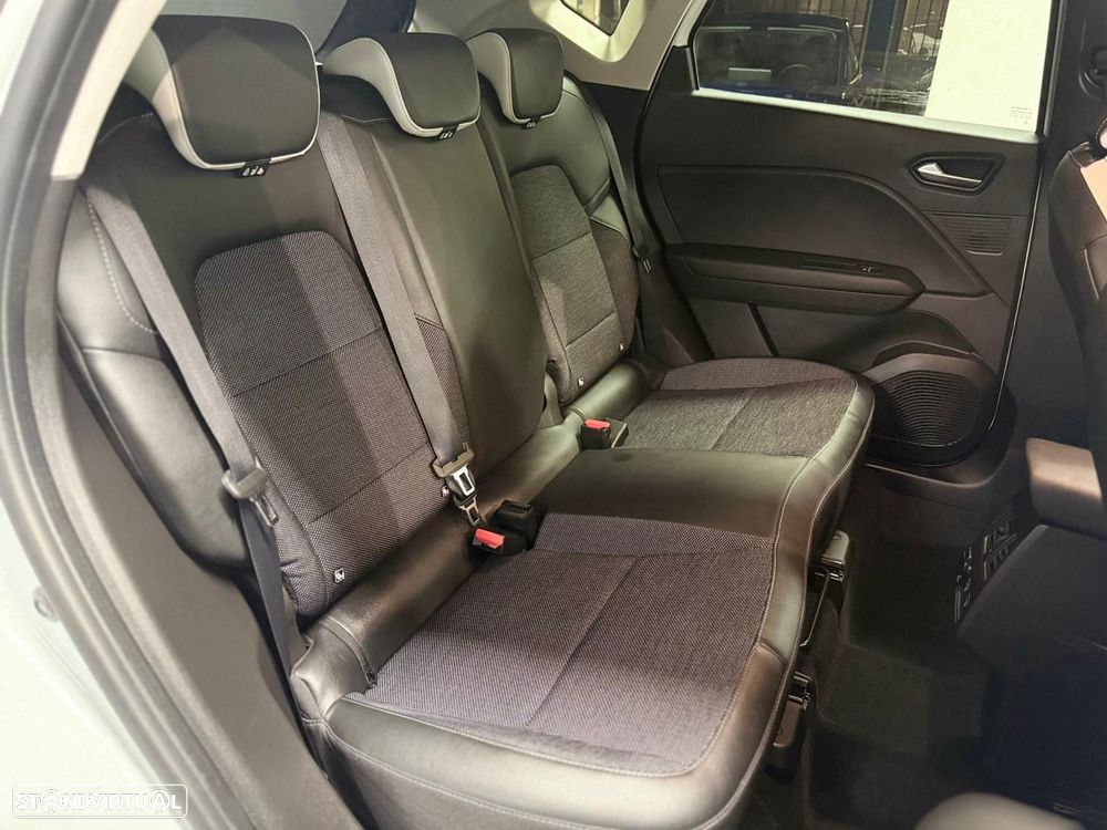 Renault Captur 1.0 TCe Exclusive - 11