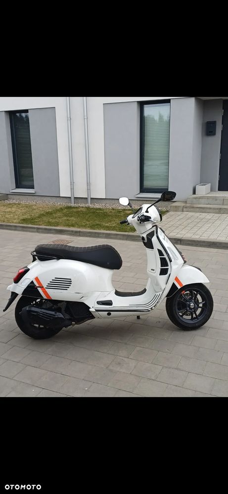Vespa GTS - 5