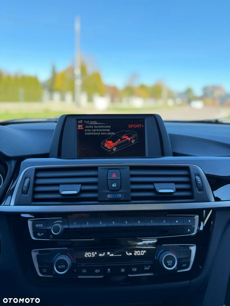 BMW Seria 3 316d Sport Line Shadow - 23