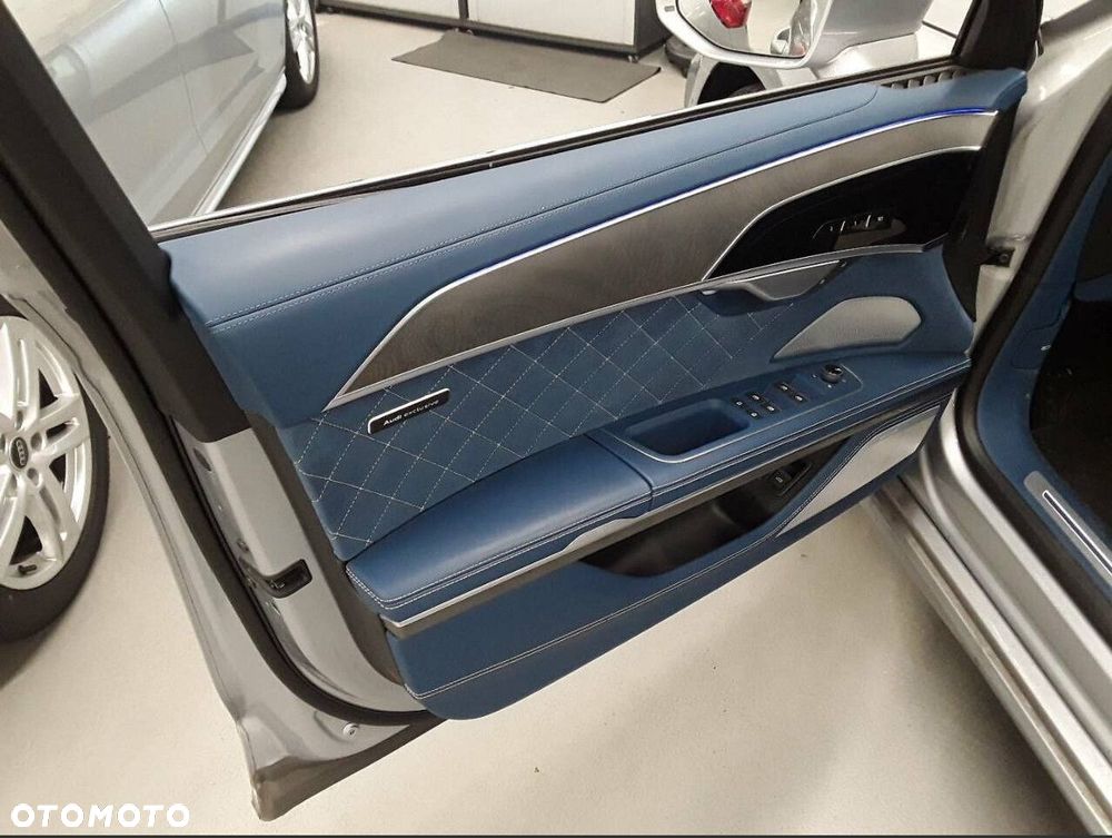 Audi A8 - 11