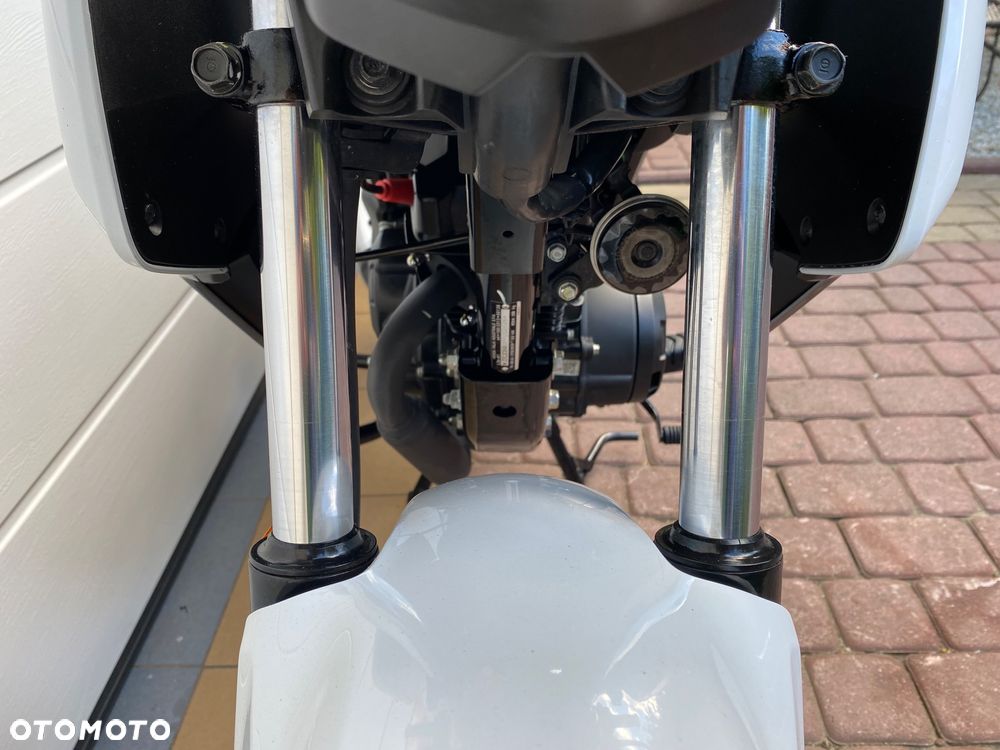 Honda CBF - 17