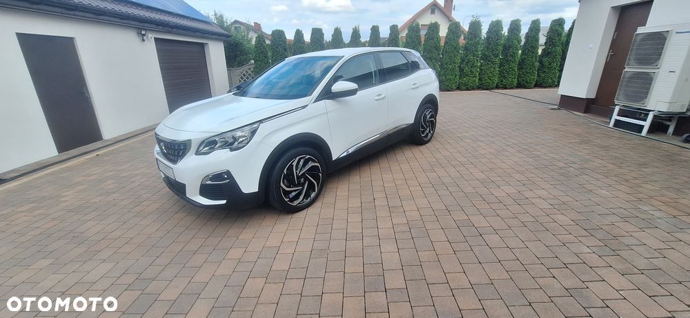 Peugeot 3008 2019 photo 2