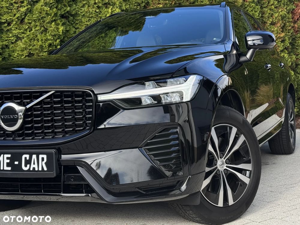 Volvo XC 60 B4 D AWD Plus Dark - 36