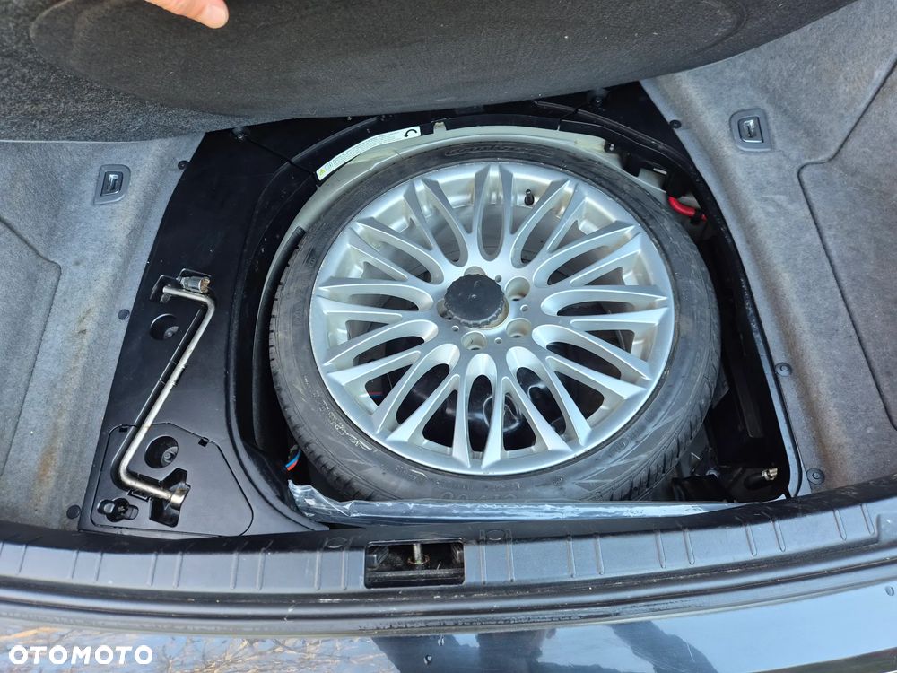 BMW Seria 7 - 26