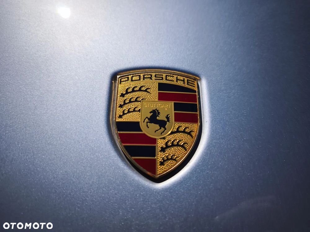 Porsche 911 Carrera GTS PDK - 11