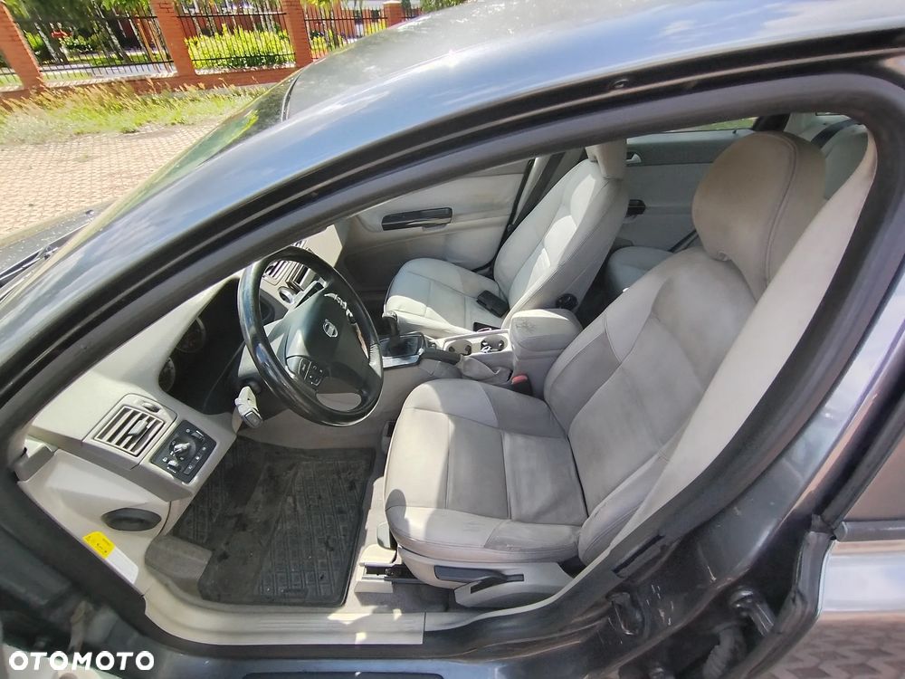 Volvo S40 2.0D DPF Momentum - 10