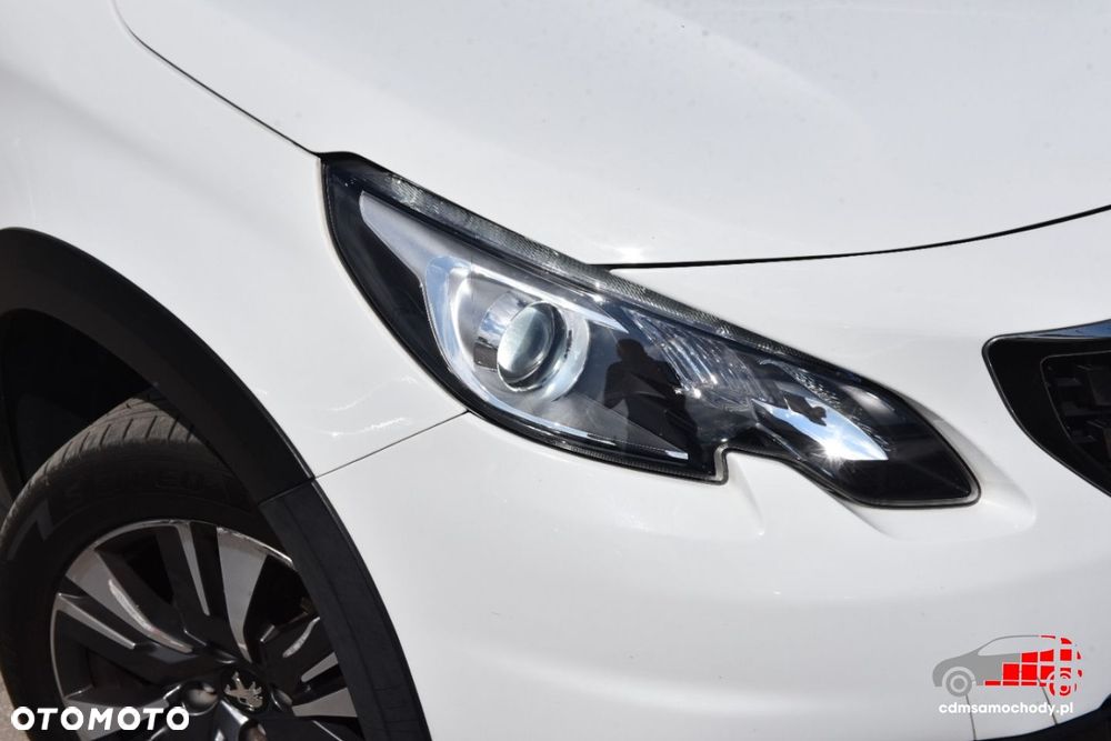 Peugeot 2008 - 12