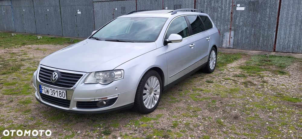 Volkswagen Passat 2.0 TDI DPF DSG Highline - 1