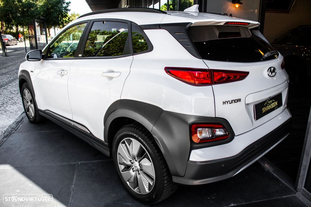 Hyundai Kauai EV 64 kWh Premium - 3