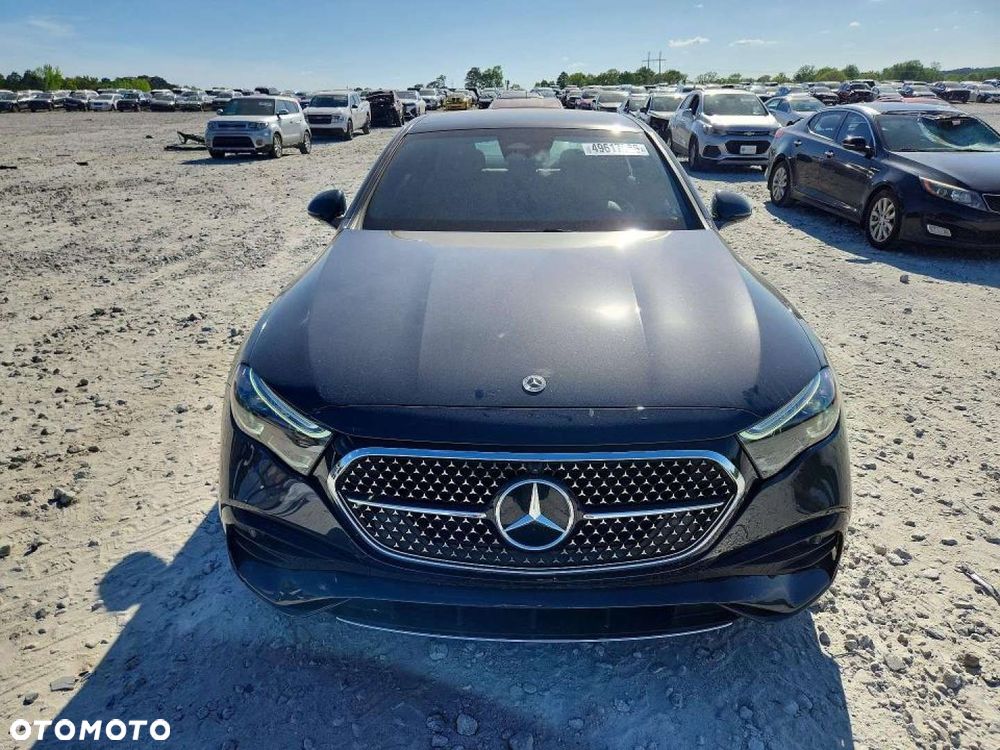 Mercedes-Benz Klasa E - 6