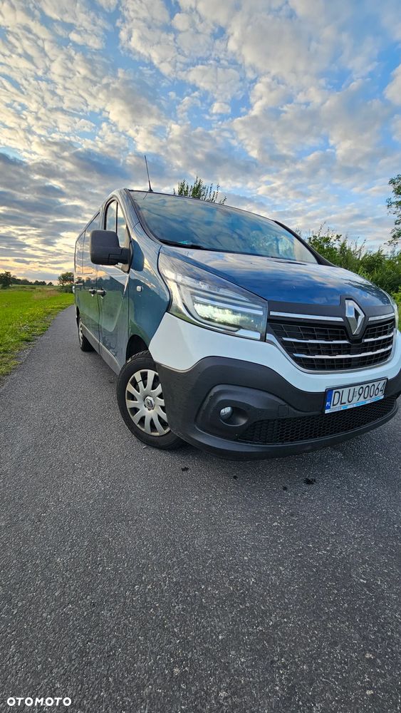 Renault Trafic 2.0 dCi - 15