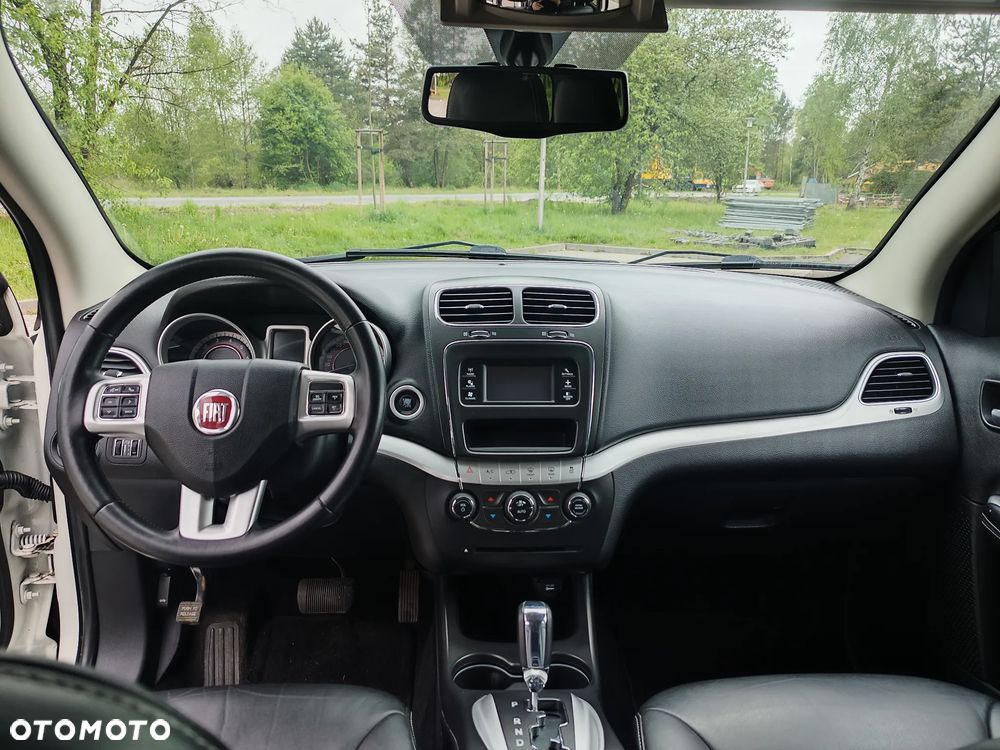 Fiat Freemont 3.6 V6 Lounge - 23