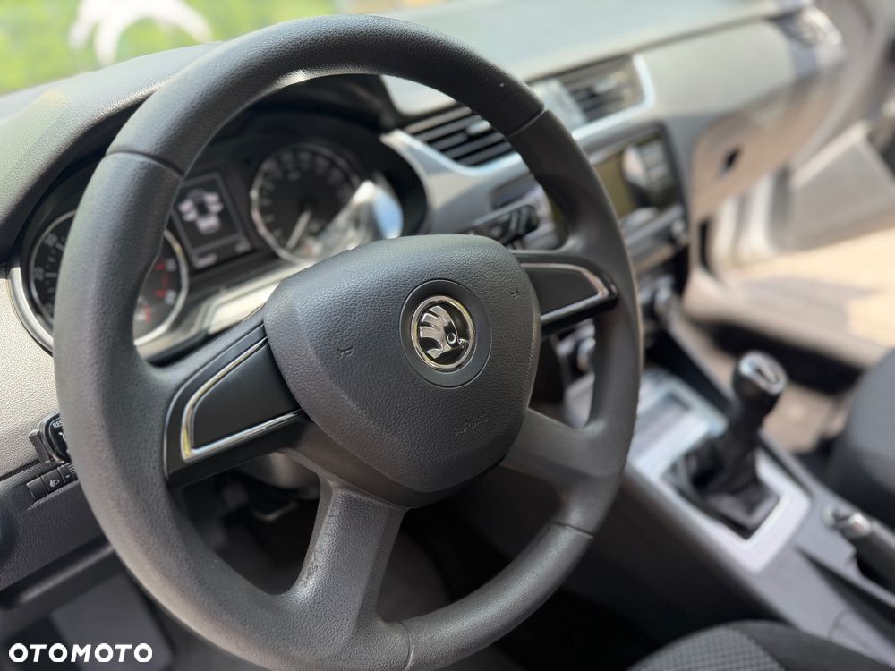 Skoda Octavia - 14