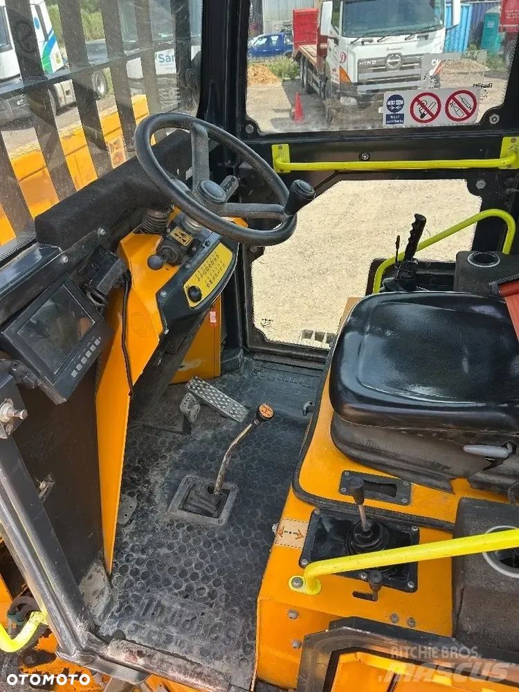 Thwaites 6000Ton - 4