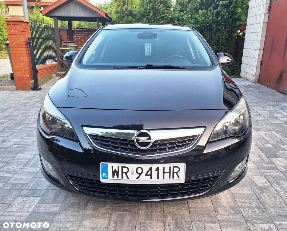 Opel Astra IV 1.4 T Sport - 2