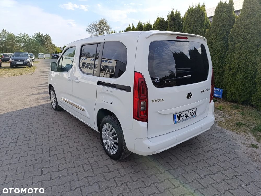 Toyota Proace City Verso 1.5 D-4D Business - 12