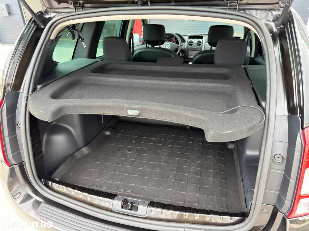 Dacia Duster 1.6 4x2 Prestige - 13