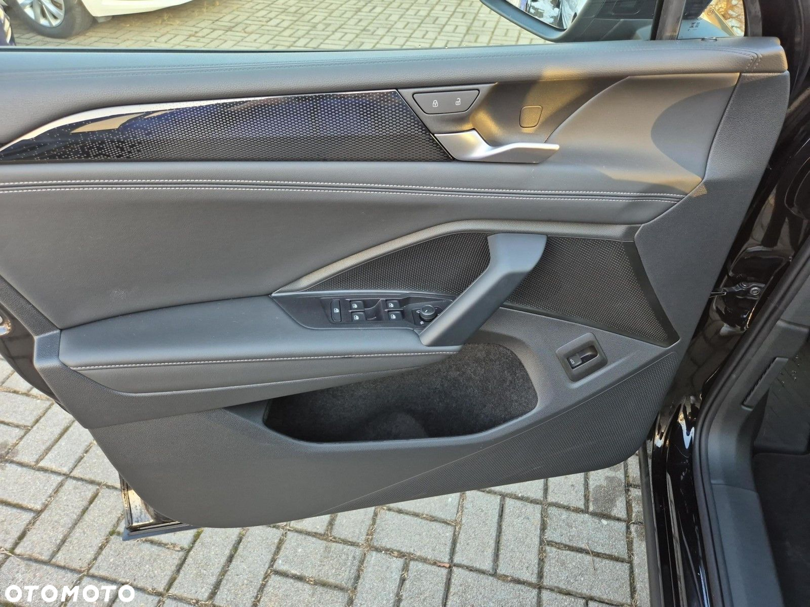 Volkswagen Tiguan 1.5 TSI EVO Life DSG - 9