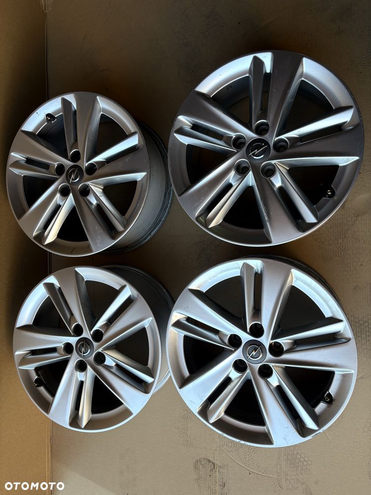 5x108 OPEL  CITROEN PEUGEOT 7Jx17 ET42 felgi aluminiowe GRANDLAND ASTRA C5 - 1