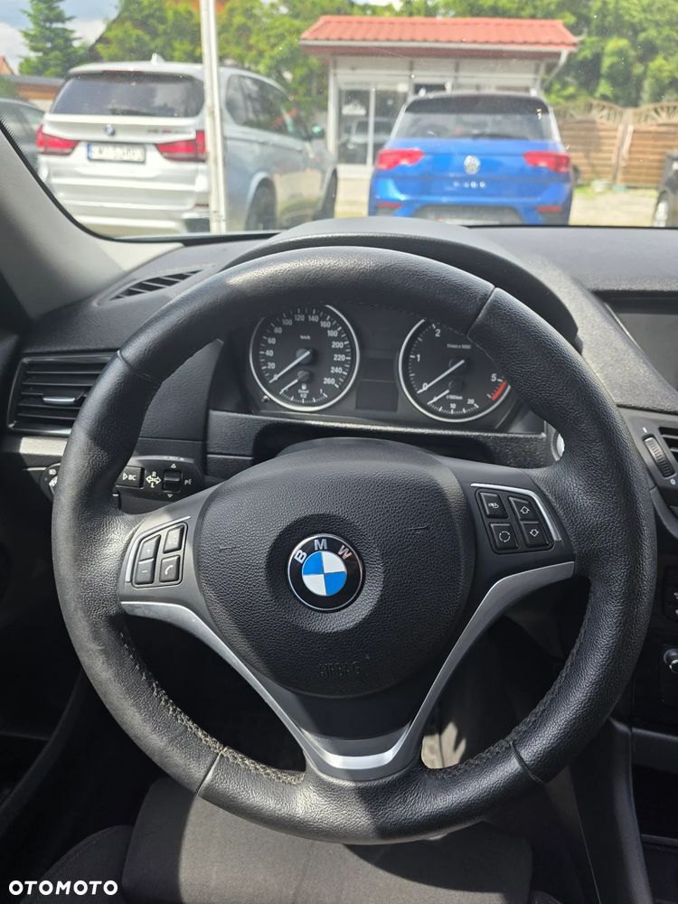 BMW X1 sDrive18d - 21