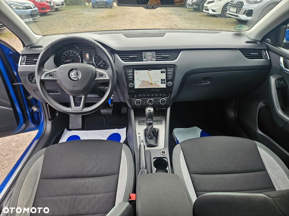 Skoda Octavia 2.0 TDI DSG Sport Edition - 5