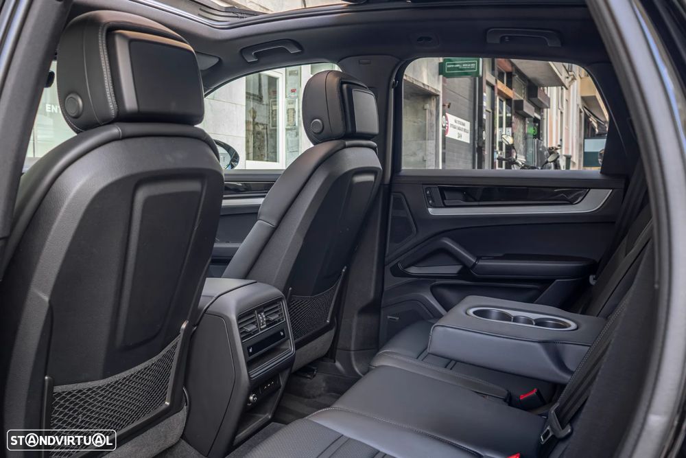 Porsche Cayenne S E-Hybrid Tiptronic S - 40