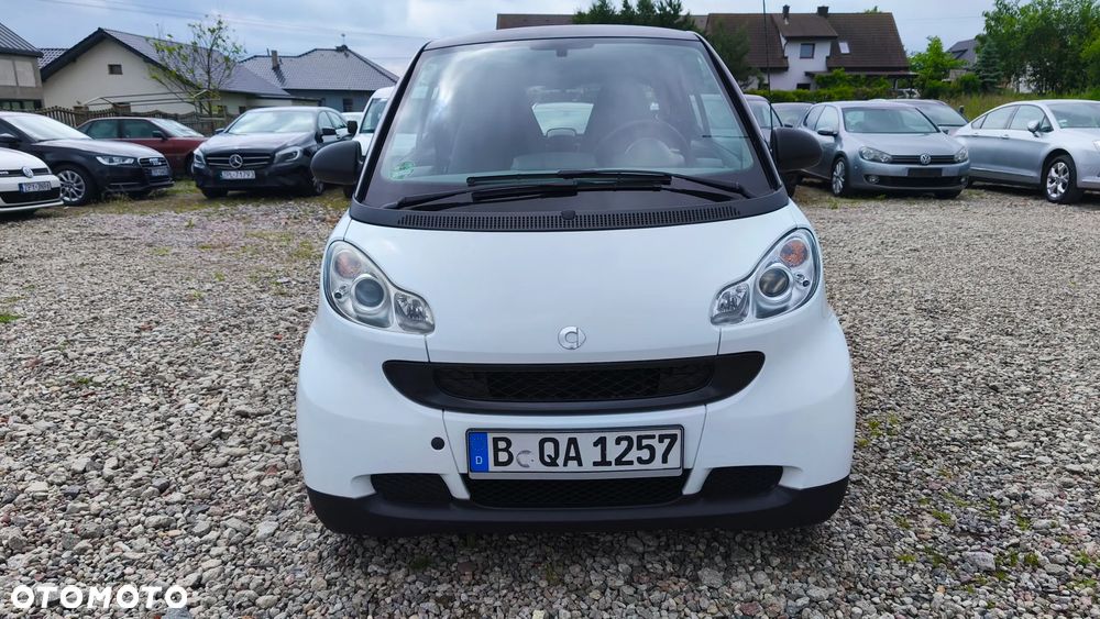 Smart Fortwo softouch black&white limited micro hybrid drive - 3