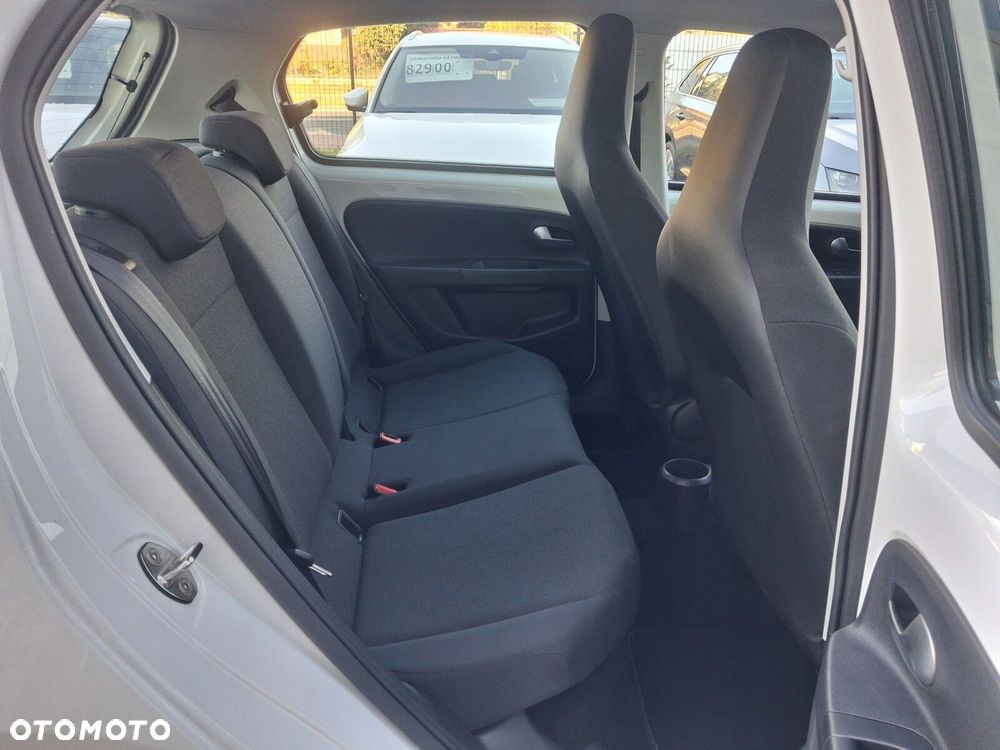 Volkswagen up! 1.0 move - 13