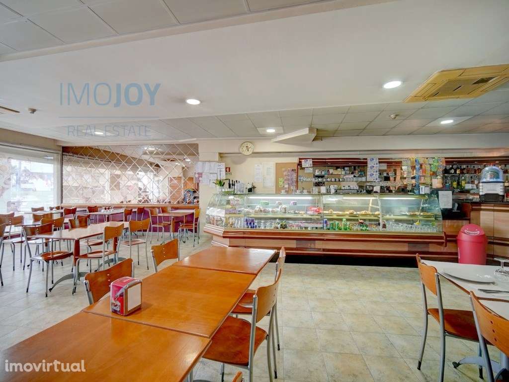 Fantástica Loja no Centro da Amadora - Grande imagem: 2/20