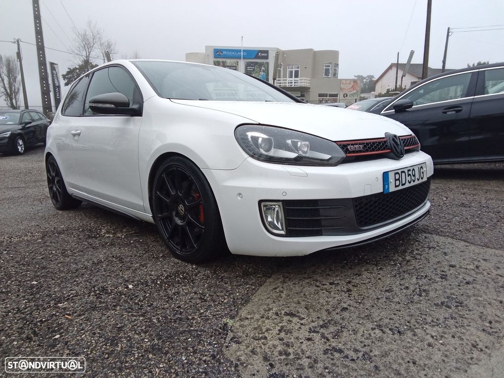 VW Golf 2.0 GTI - 4