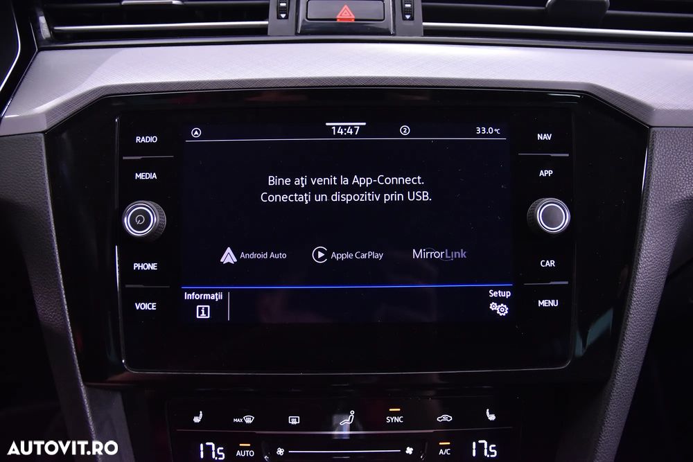 Volkswagen Passat - 18