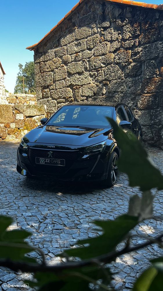 Peugeot e-208 - 1