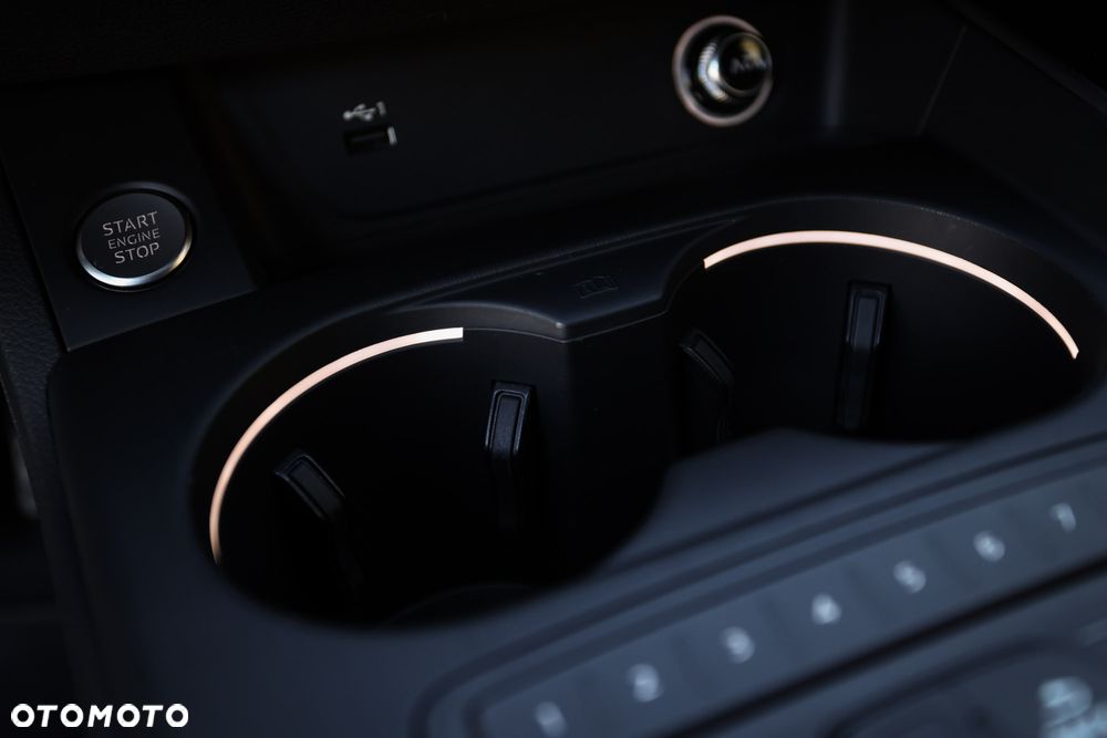 Audi A4 Avant 2.0 TDI DPF clean diesel quattro S tronic S line Sportpaket - 36