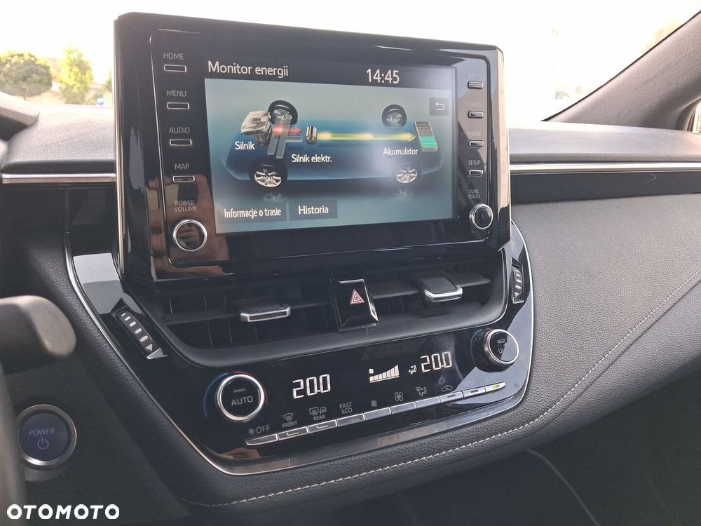 Toyota Corolla 1.8 Hybrid Comfort - 23