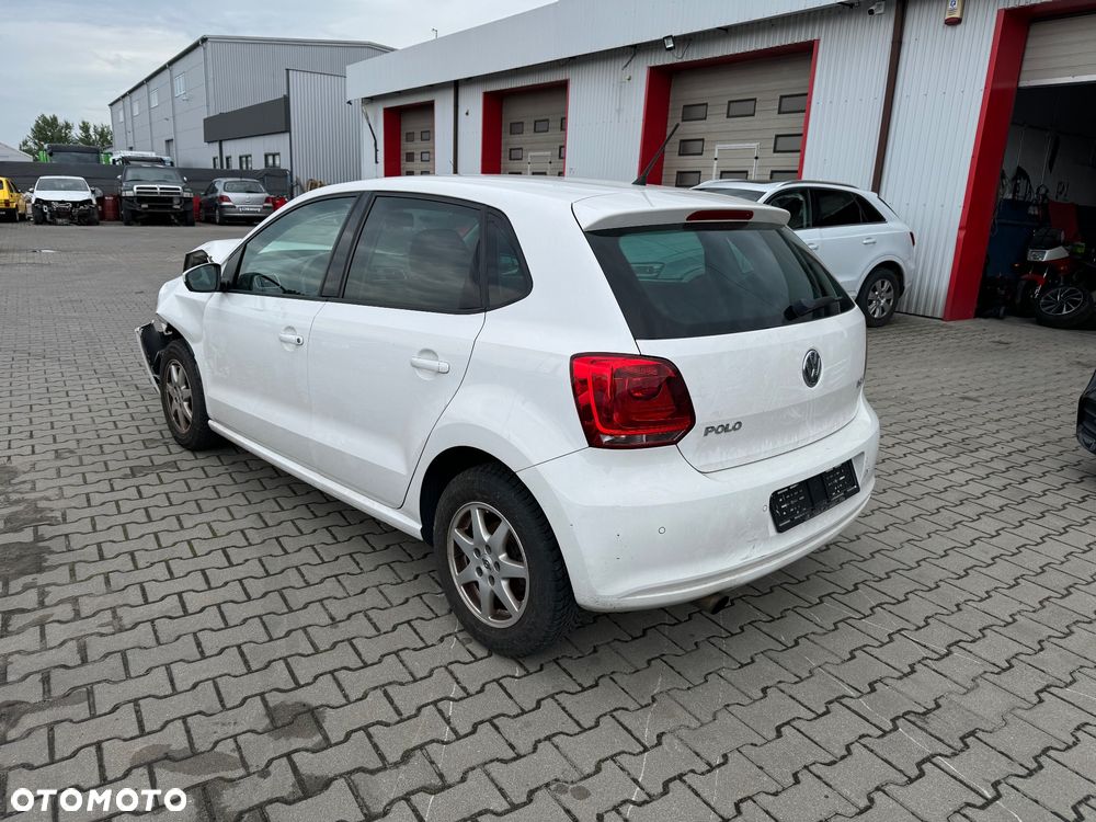 Volkswagen Polo - 4